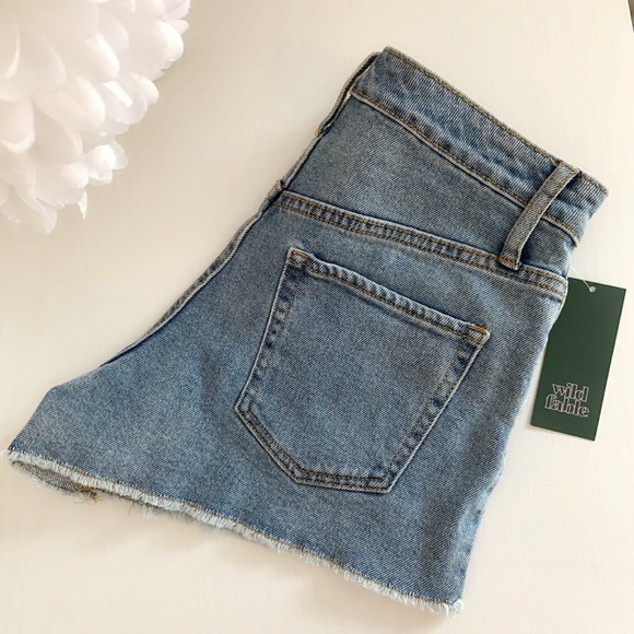 High Waisted Denim Shorts - Picture 2 of 3